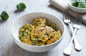 Chicken chop cutlets with spinach