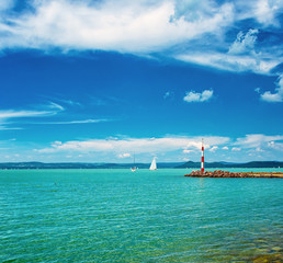 Obraz premium Sailboats in the port on lake Balaton in summer