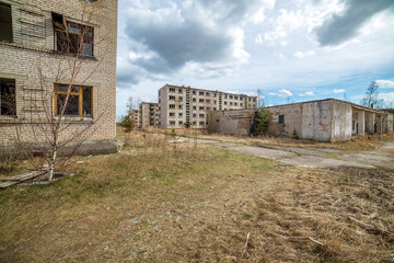 Fototapeta na wymiar abandoned military buildings in city of Skrunda in Latvia