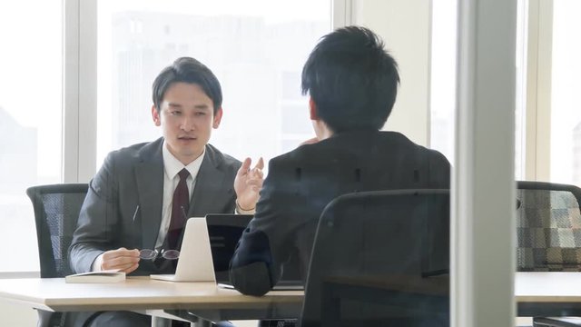 4K・ビジネス