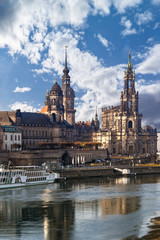 Naklejka premium dresden, deutschland, elbe, hofkirche, 