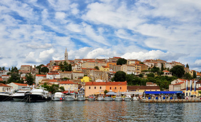 Fototapeta na wymiar VRSAR / CROATIA: View to the marina and old town of Vrsar, Istria, Croatia