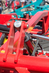 Details of hydraulic agricultural machinery