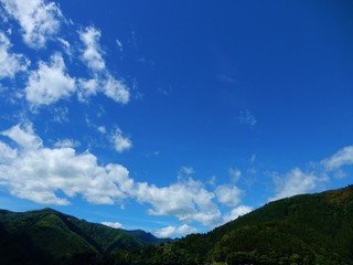 奥多摩湖周辺の景色