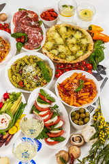 パスタとイタリア料理　Typical Italian pasta