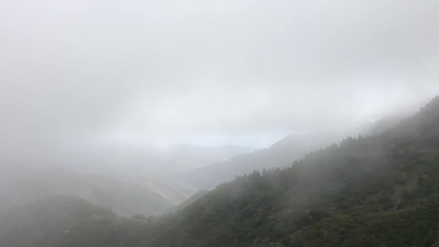 Monte nublado - Vista aerea con drone