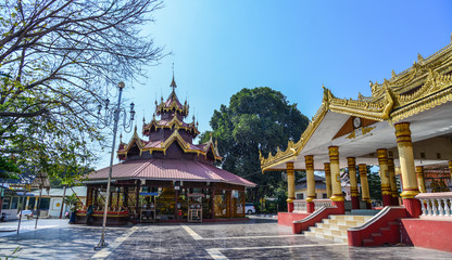 Obraz premium Buddhist temple in Pyin Oo Lwin