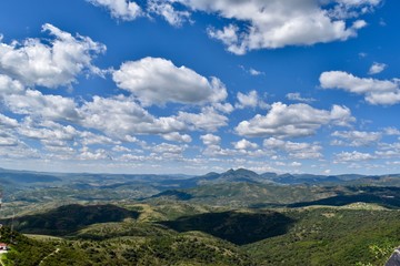 Naklejka premium Montañas