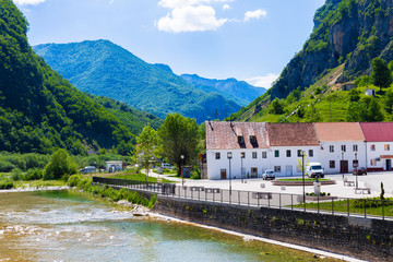 Fototapeta na wymiar Montenegro landscape - the small town of Zabljak on the banks of a mountain river