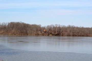 A beautiful view of the lake and the forest landscape.
