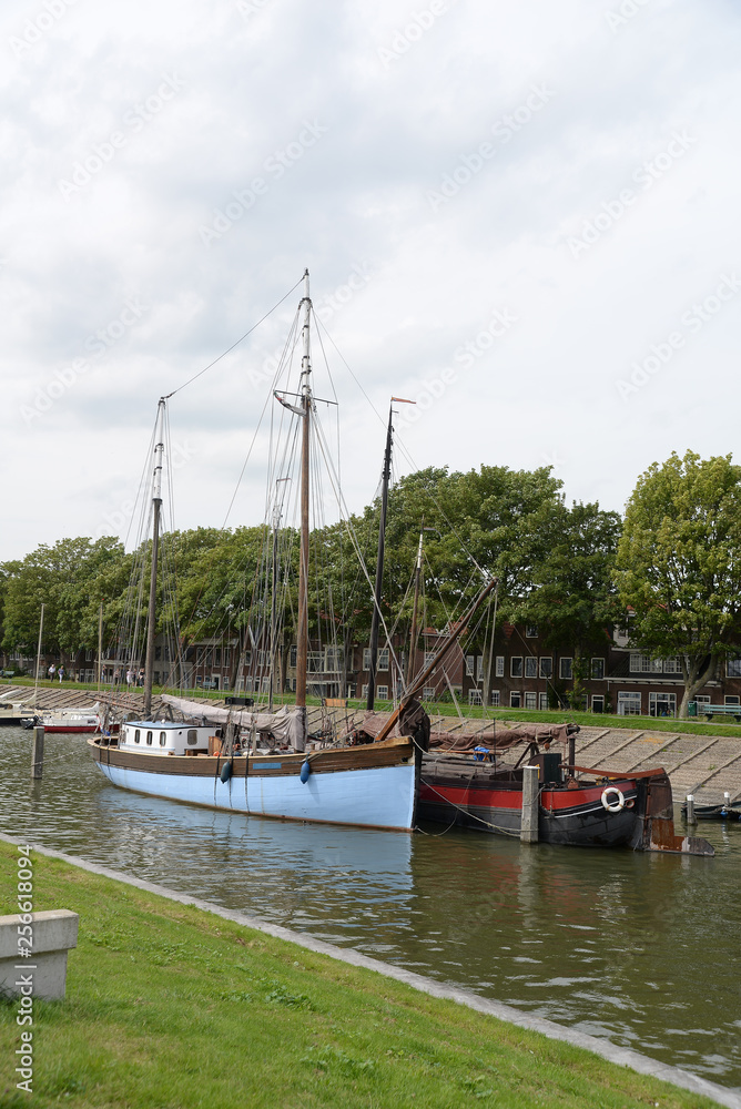 Wall mural Boote in Hoorn, Holland