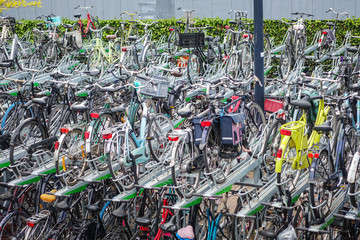 Bicycle public two storeys parking lots for people