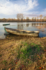 Obraz premium River boat nature landscape.