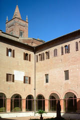 Auf dem Gelände des Klosters Abbazia di Monte Oliveto Maggiore in der Toskana, bei Asciano
