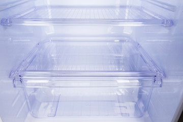 Transparent plastic chamber in refrigerator to store vegetables