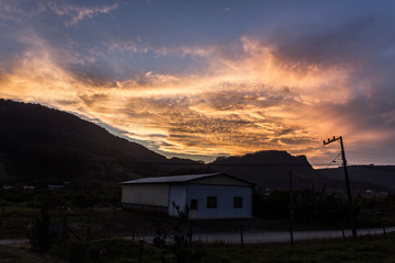 Obraz premium sunset in mountains