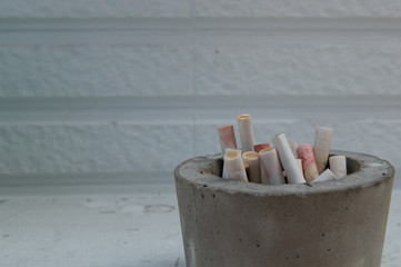 Cigarette butts in the ashtray