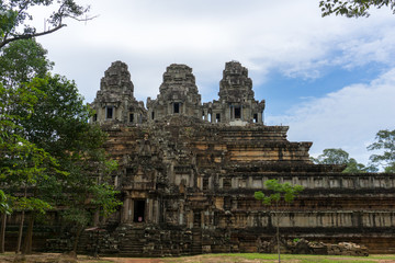 Fototapeta na wymiar Ta Keo Temple near Angkor Wat in Siem Reap, Cambodia
