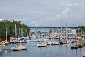 Fototapeta na wymiar Port de Douarnenez dans le Finistère en Bretagne