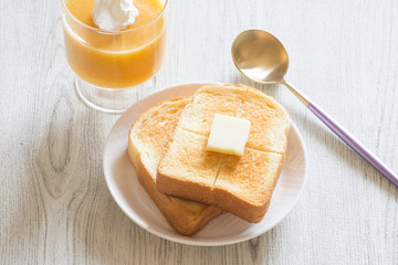 朝食 トースト