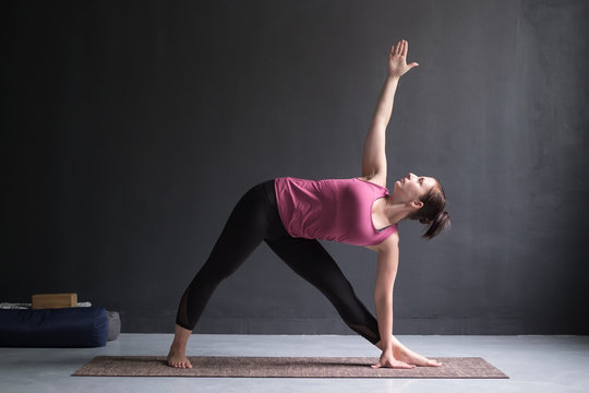 yoga triangle pose