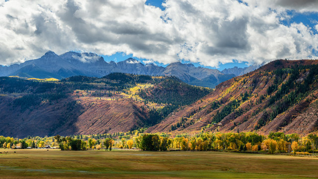 Autumn Aspen scenery on the Million Dollar Highway near Ouray - Colorado Rocky Mountains	