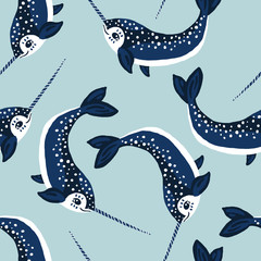naadloos walvispatroon met vector schattige zwemmende narwallen op een blauwe achtergrond