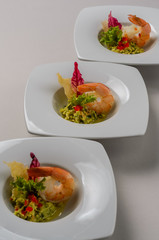 Guacamole with king prawn and cheese chips