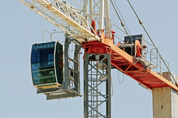 Megacrane in blue sky background. ne162. At 47 Beane St. Gosford.