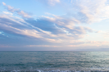 Obraz premium Tranquil sunset over the sea