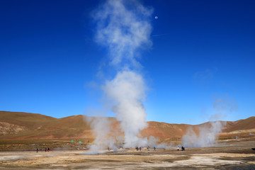 People visiting Geysers del Tatio 