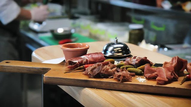 Sliced meat with vegetables