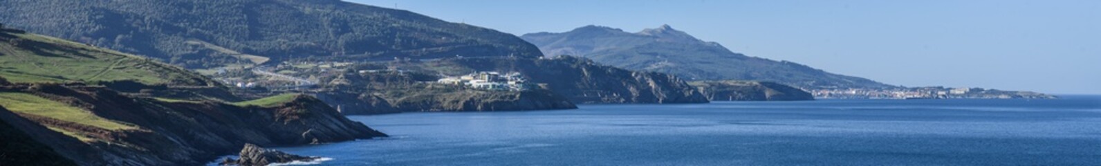 Panoramic view of the Basque coast from Kobar&oacute;n