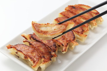 焼き餃子