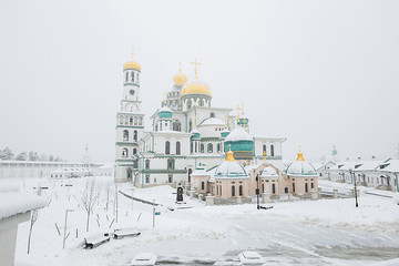 Obraz premium The panorama of New Jerusalem monastery, Moscow in winther time