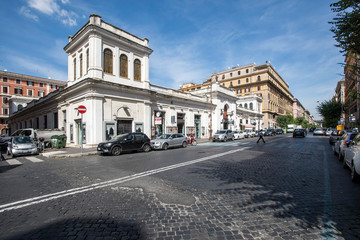 mercato dell'unità, roma