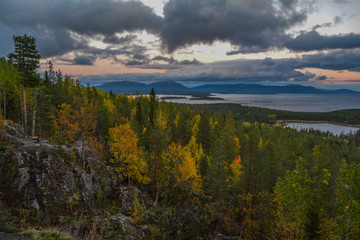Fototapeta na wymiar Kolsky peninsula in autumn