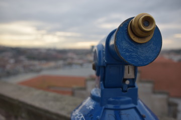 Binóculo em Miradouro