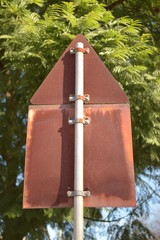 Sinais de Trânsito Enferrujados