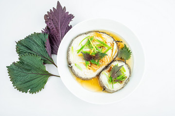 Nutritious and delicious steamed Antarctic fangs