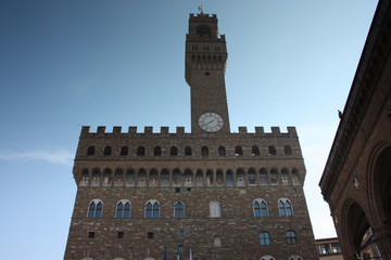 Fototapeta na wymiar Palace of Piazza della Signoria in Florence