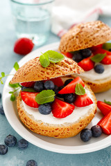 Berry sandwiches with fresh strawberry, blueberry and cream cheese