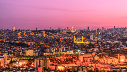 Obraz premium Panoramic Ankara view with Kocatepe Mosque and Atakule