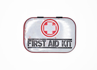 Une boite m&eacute;dicale pour premiers secours