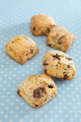 チョコチップとオレンジのスコーン