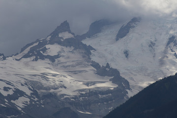 Fototapeta na wymiar Mt. Rainier - Glacier