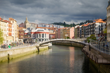 Fototapeta na wymiar Une vue de Bilbao
