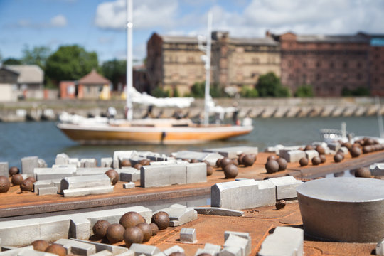 The city through the eyes of a traveler.