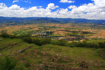 Fototapeta na wymiar Monte Alban, Oaxaca, Mexico
