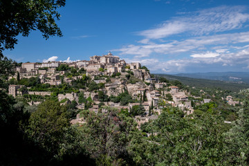 Fototapeta na wymiar General views of village of Gordes located in french provence